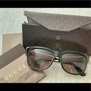 Authentic Gucci sunglasses black and gold square